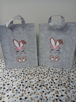 Vilten tasje lichtgrijs met haasje Pasen 23x10x33 cm voor eieren zoeken