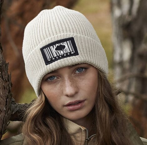Beechfield muts met tekst Freedom gerecycled polyester