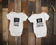 Tweeling rompertjes van katoen voor baby's